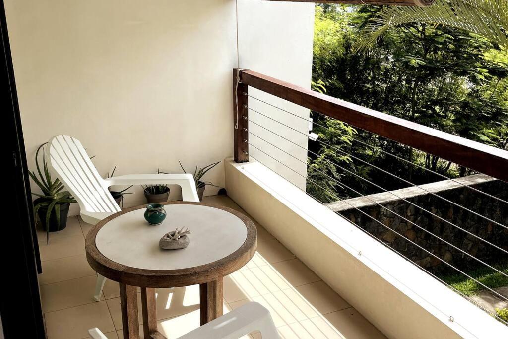 Beautiful Flat In Mont Choisy Appartement Buitenkant foto